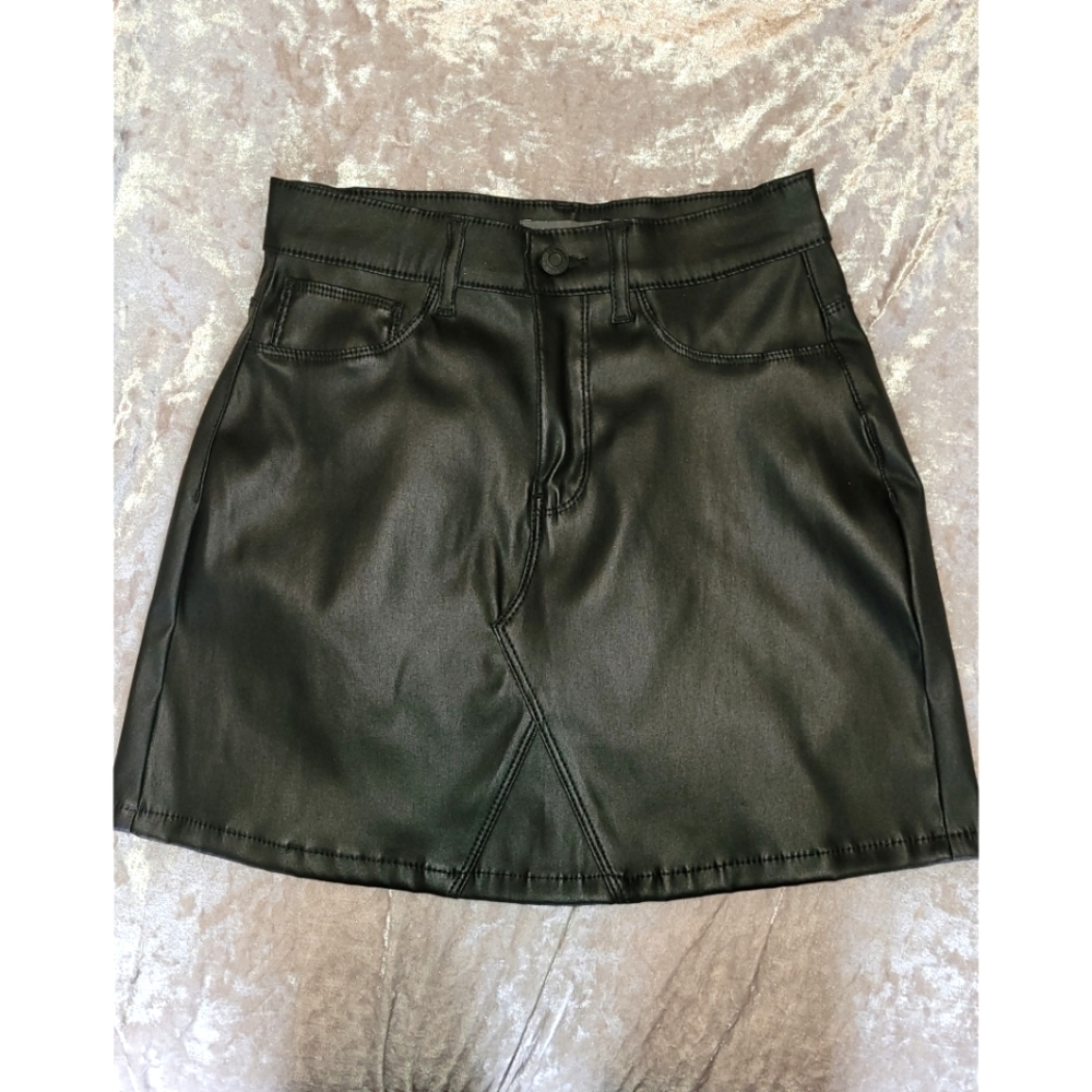 NWT Primark Faux leather skirt